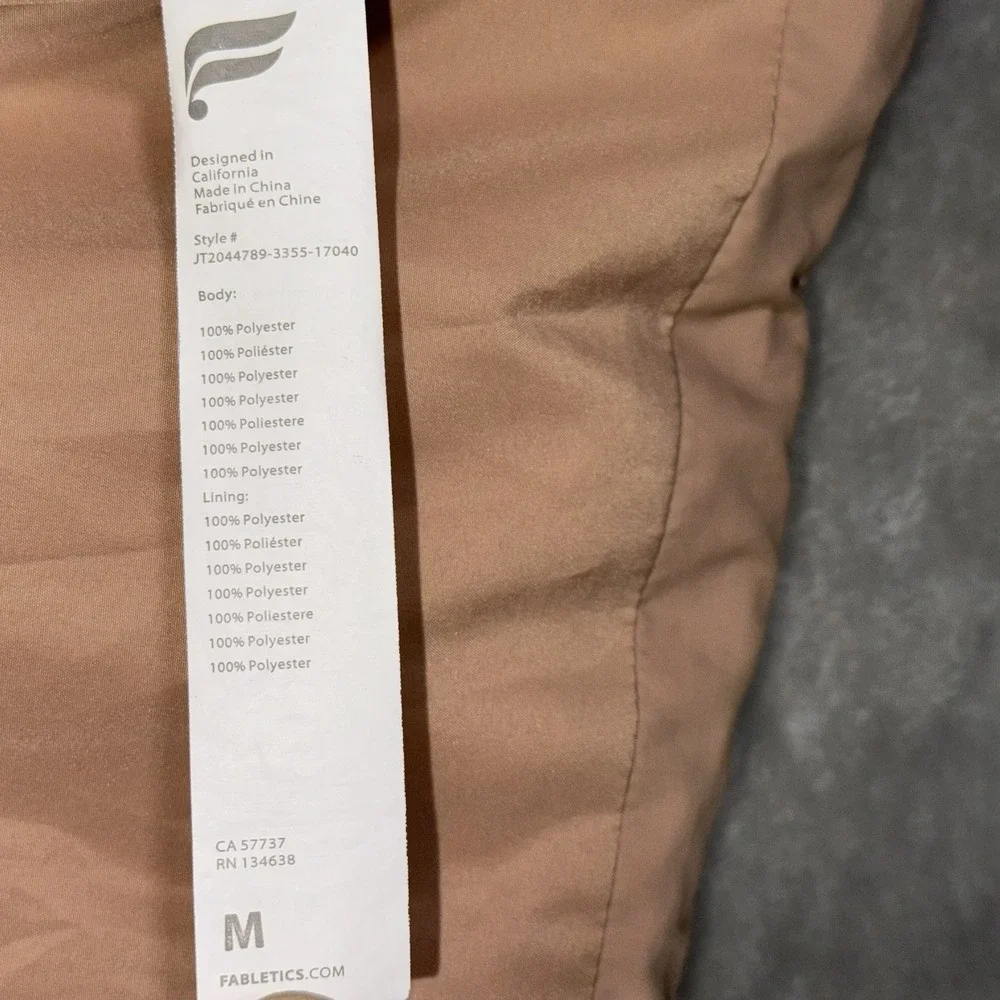 FABLETICS Wander Cropped Puffer‎ Women's Size MED Peachy Pink